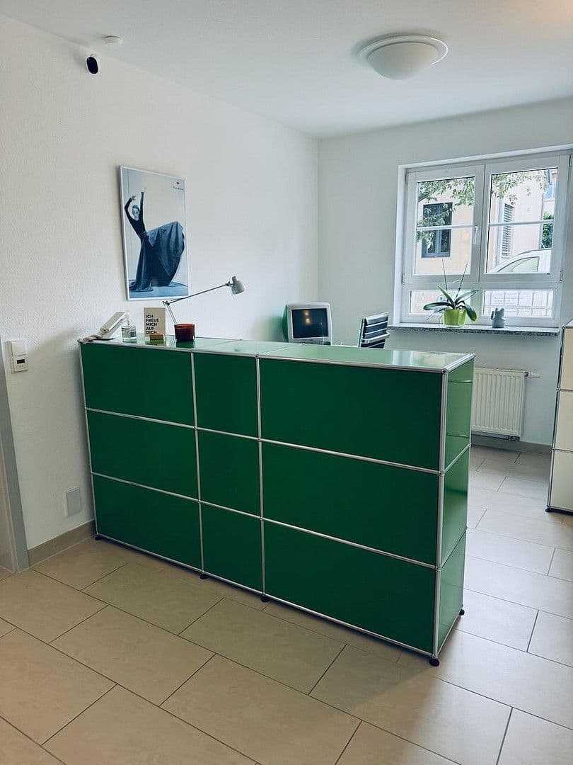 office to rent, 200 m², Schloßstr. 26, Neuhausen auf den Fildern, Baden-Württemberg office to rent, 200 m², Schloßstr. 26, Neuhausen auf den Fildern, Baden-Württemberg