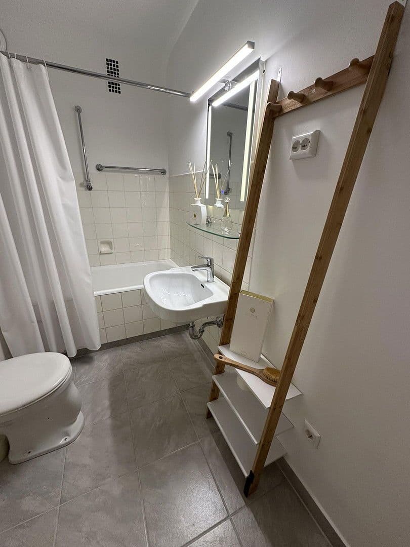 1 bedroom with open-plan kitchen flat to rent, 56 m², Alexanderstraße 54, Stuttgart, Baden-Württemberg 1 bedroom with open-plan kitchen flat to rent, 56 m², Alexanderstraße 54, Stuttgart, Baden-Württemberg