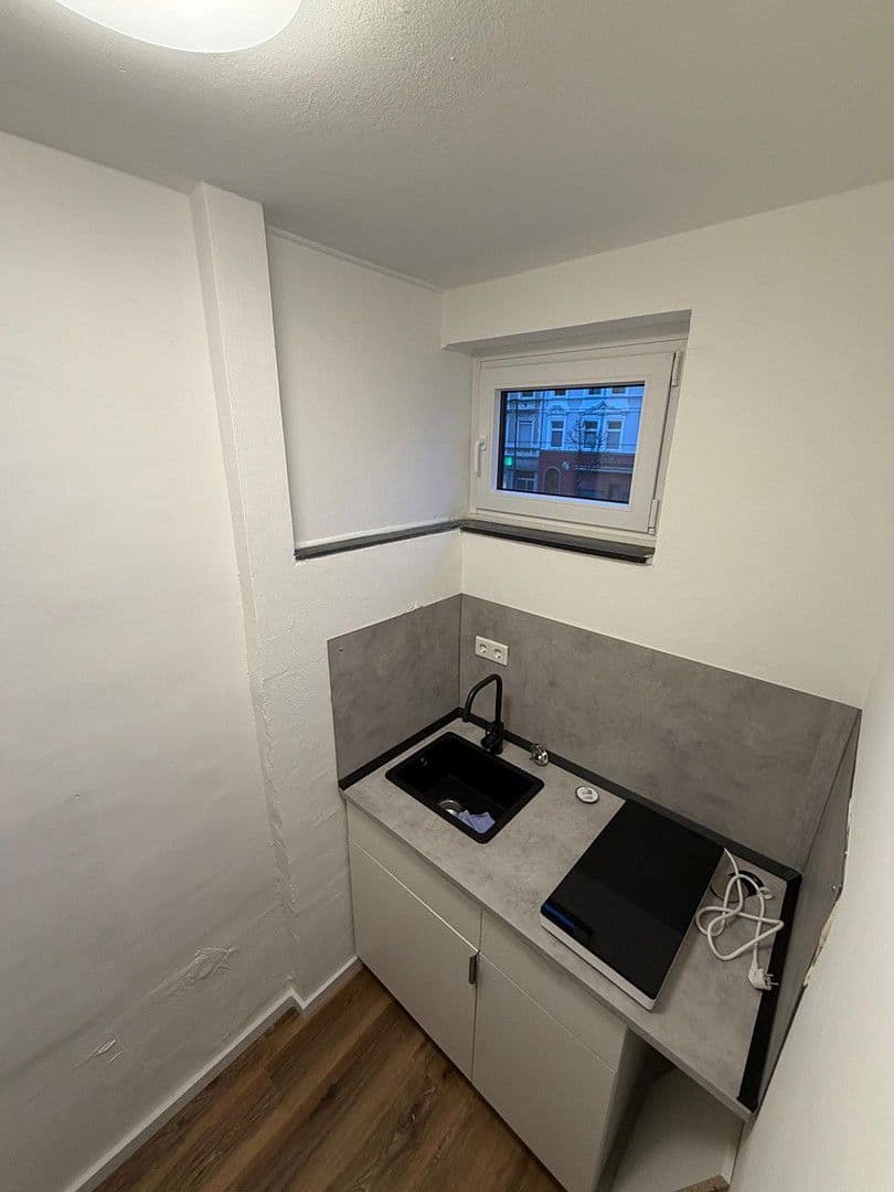 1 bedroom flat to rent, 33 m², Kölner Landstraße, Düsseldorf, North Rhine-Westphalia 1 bedroom flat to rent, 33 m², Kölner Landstraße, Düsseldorf, North Rhine-Westphalia