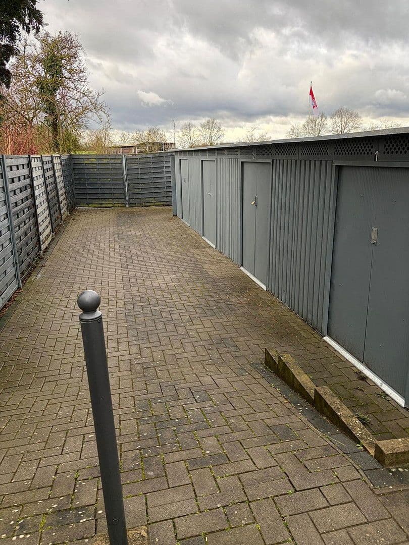 2 bedroom with open-plan kitchen flat for sale, 90 m², Biebesheim am Rhein, Hesse 2 bedroom with open-plan kitchen flat for sale, 90 m², Biebesheim am Rhein, Hesse