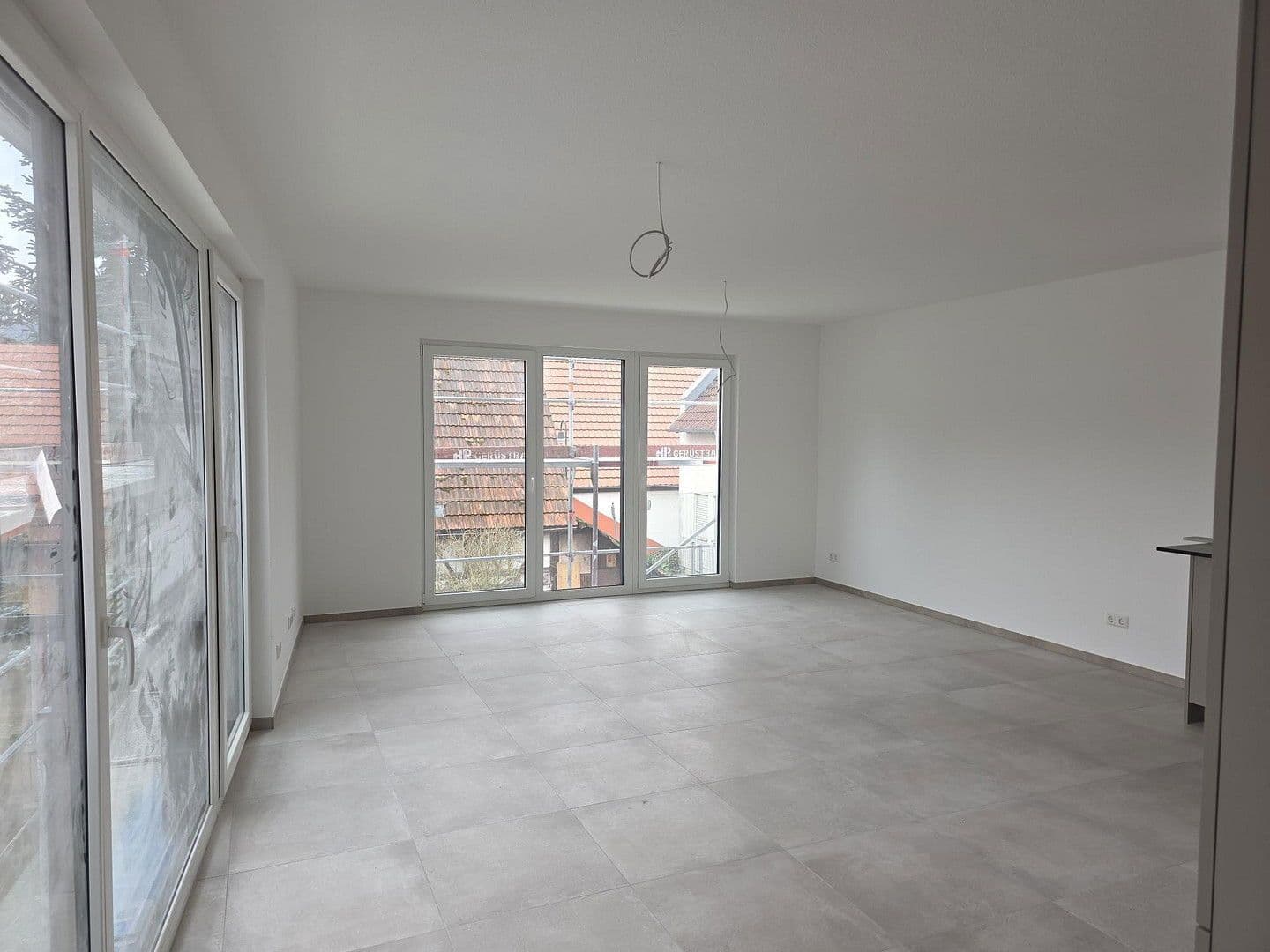 2 bedroom with open-plan kitchen flat to rent, 86 m², Eberstadt, Baden-Württemberg 2 bedroom with open-plan kitchen flat to rent, 86 m², Eberstadt, Baden-Württemberg