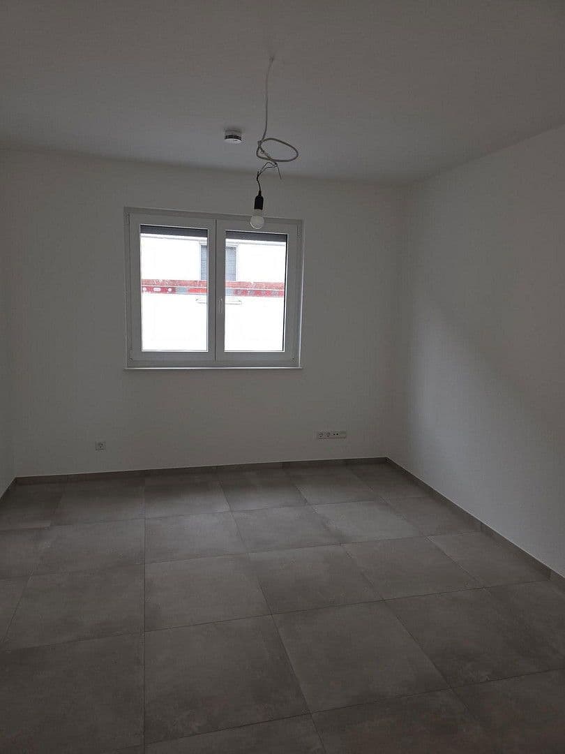 2 bedroom with open-plan kitchen flat to rent, 86 m², Eberstadt, Baden-Württemberg 2 bedroom with open-plan kitchen flat to rent, 86 m², Eberstadt, Baden-Württemberg