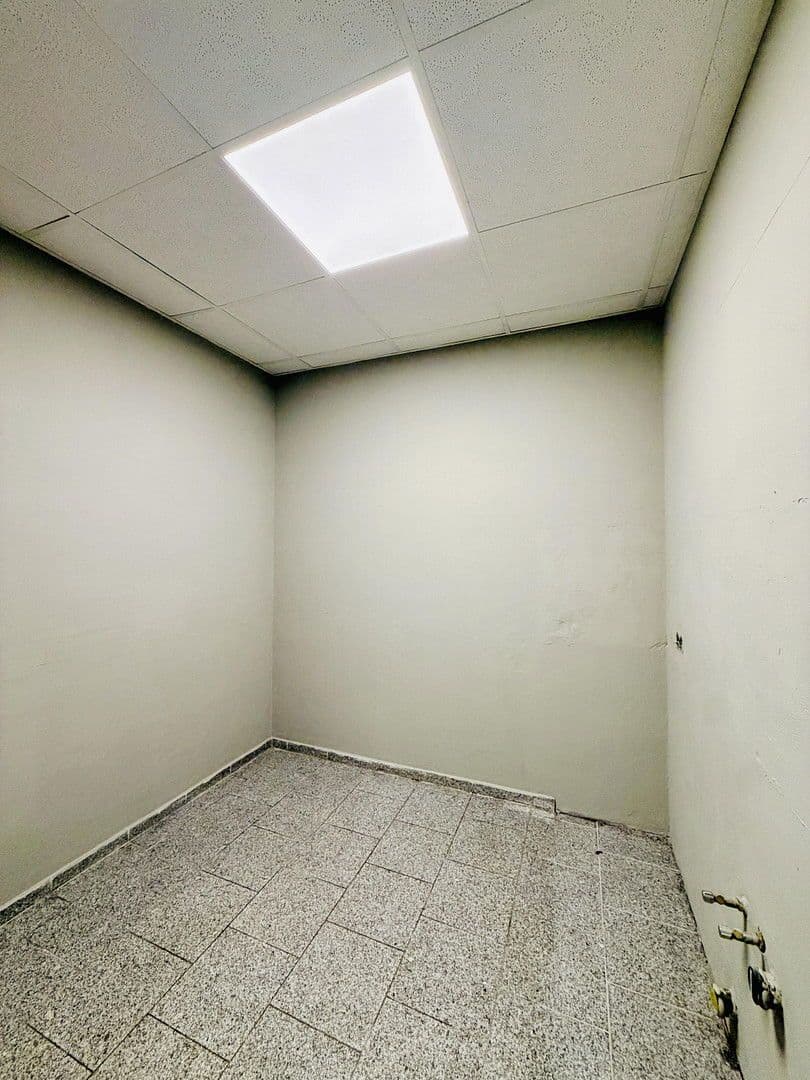 non-residential property to rent, 230 m², Draisstraße 1, Karlsbad, Baden-Württemberg non-residential property to rent, 230 m², Draisstraße 1, Karlsbad, Baden-Württemberg