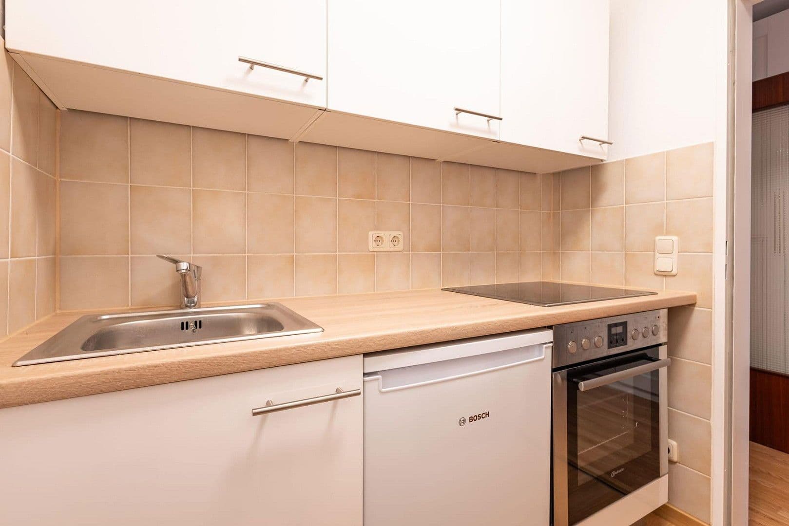 1 bedroom flat to rent, 33 m², Schleißheimer Str. 297, München, Bavaria 1 bedroom flat to rent, 33 m², Schleißheimer Str. 297, München, Bavaria