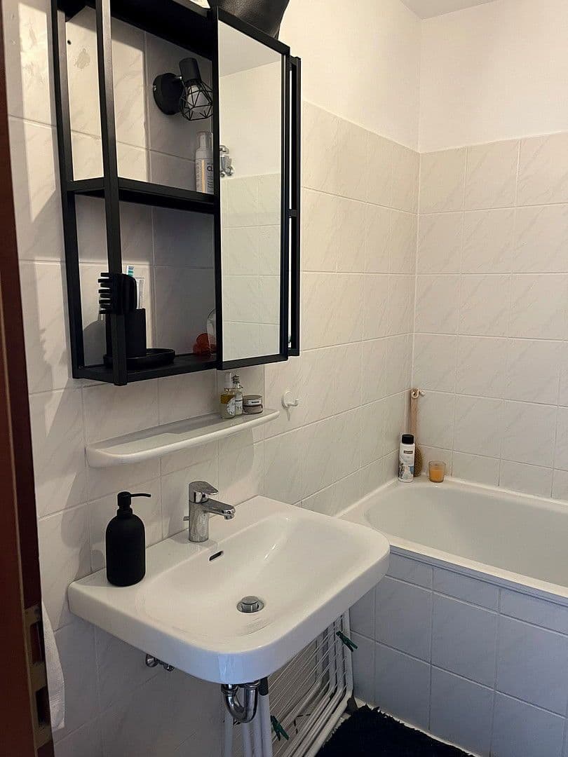 2 bedroom flat to rent, 55 m², Frankfurter Str. 214, Köln, North Rhine-Westphalia 2 bedroom flat to rent, 55 m², Frankfurter Str. 214, Köln, North Rhine-Westphalia