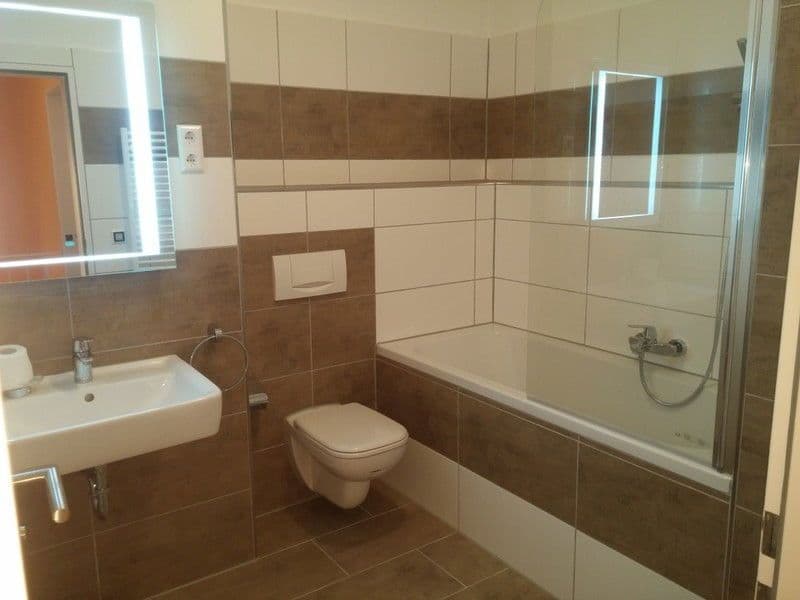 1 bedroom with open-plan kitchen flat to rent, 80 m², Frickestraße 2-4, Leipzig, Saxony 1 bedroom with open-plan kitchen flat to rent, 80 m², Frickestraße 2-4, Leipzig, Saxony