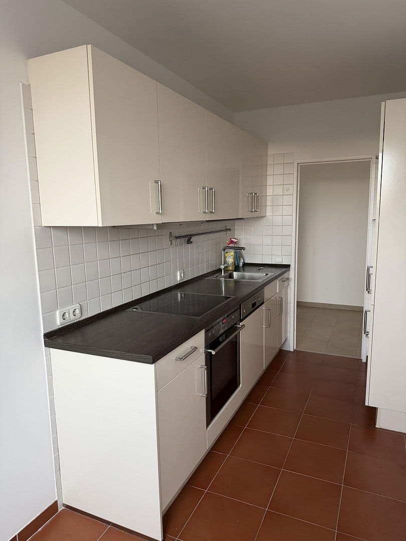 3 bedroom flat to rent, 67 m², Köln, North Rhine-Westphalia 3 bedroom flat to rent, 67 m², Köln, North Rhine-Westphalia