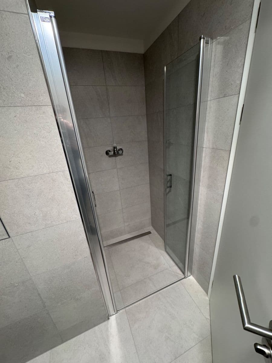 Studio flat to rent, 32 m², Poděbradská, Prague, Prague Studio flat to rent, 32 m², Poděbradská, Prague, Prague