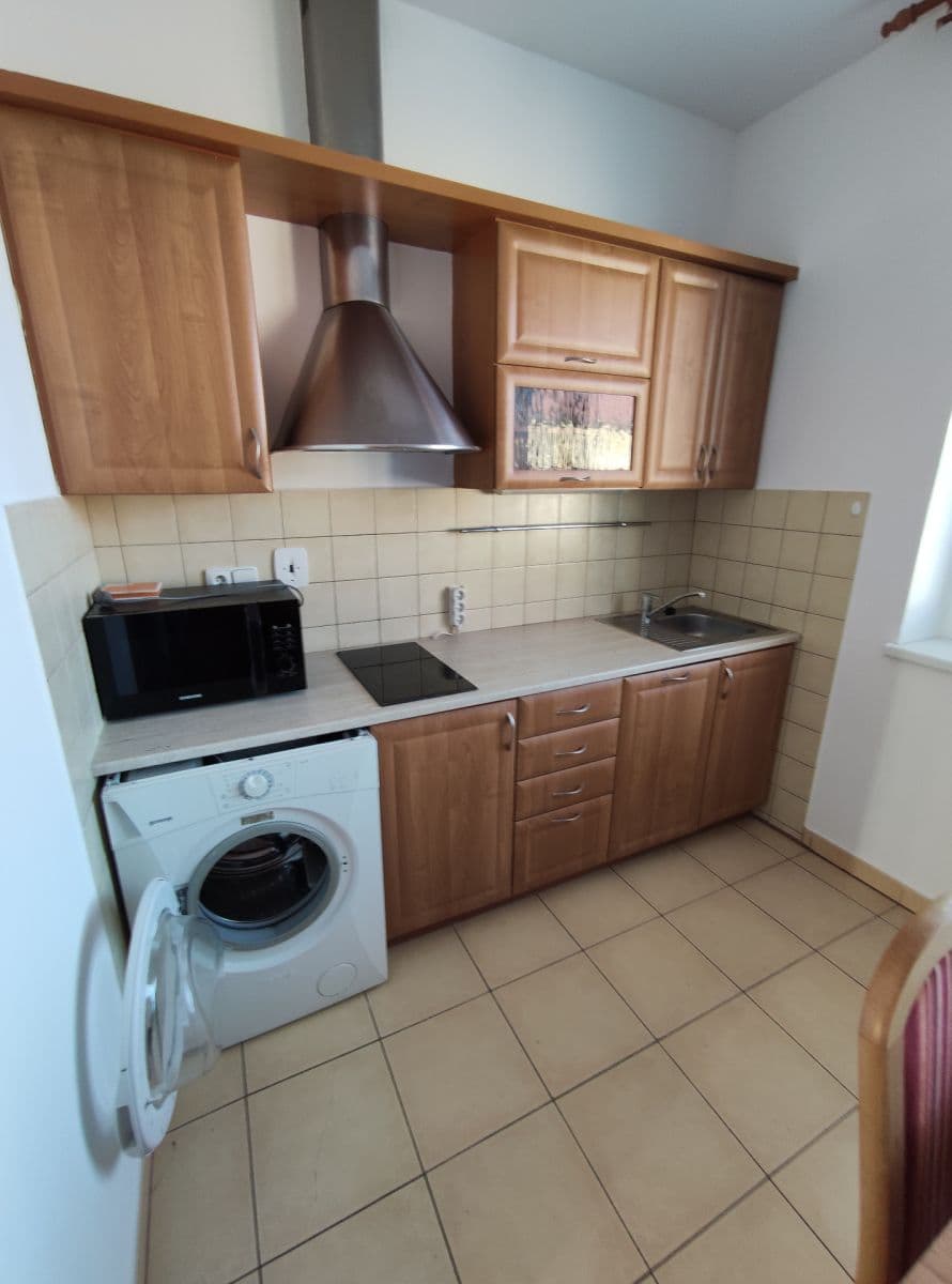 1 bedroom flat to rent, 33 m², U Tvrze, Prague, Prague 1 bedroom flat to rent, 33 m², U Tvrze, Prague, Prague