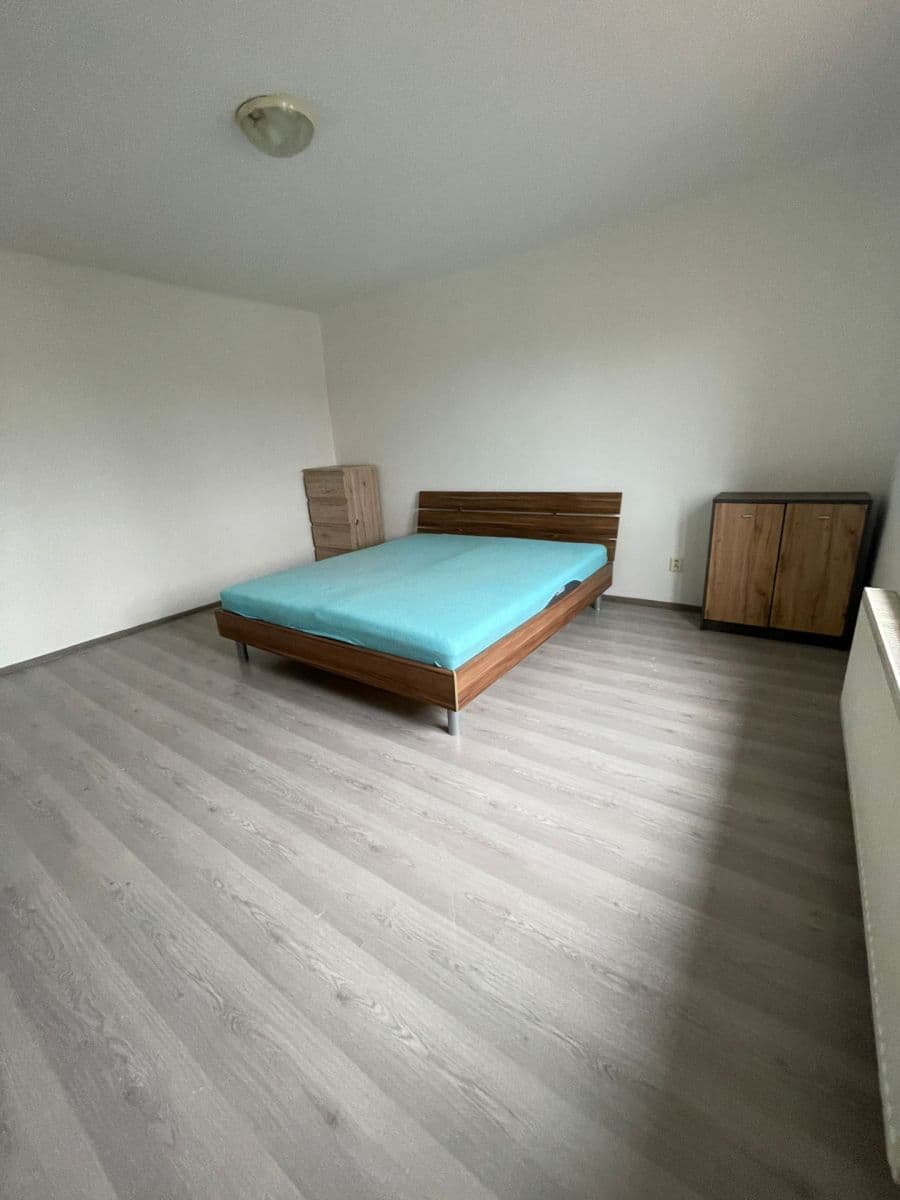 1 bedroom with open-plan kitchen flat to rent, 47 m², 28. října, Ostrava, Moravskoslezský Region 1 bedroom with open-plan kitchen flat to rent, 47 m², 28. října, Ostrava, Moravskoslezský Region