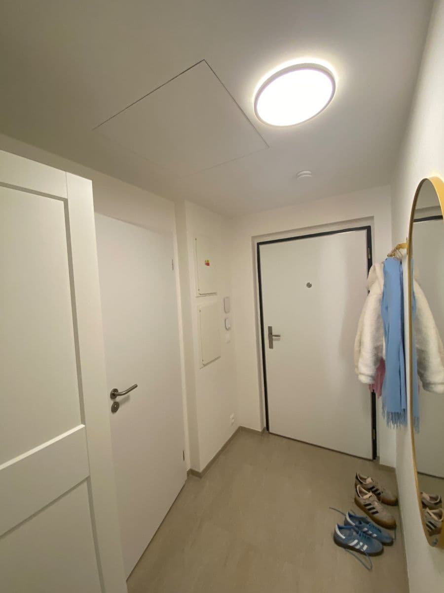 Studio flat to rent, 32 m², Sobí, Prague, Prague Studio flat to rent, 32 m², Sobí, Prague, Prague