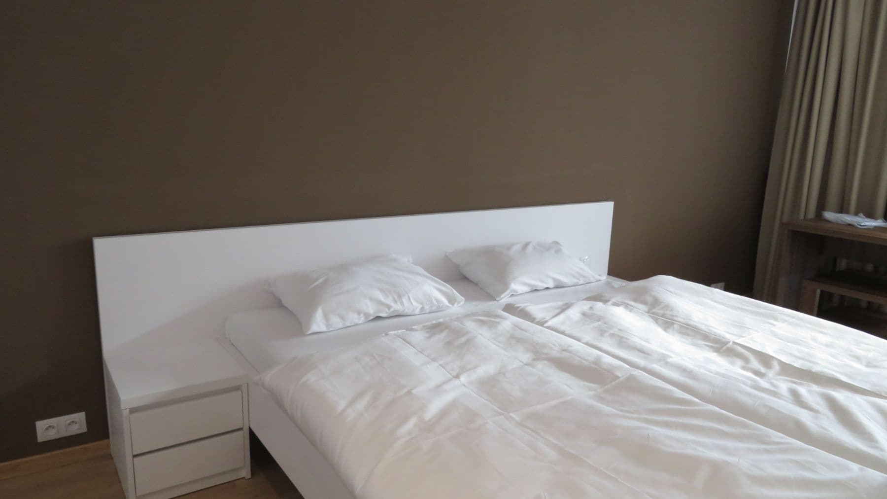 1 bedroom with open-plan kitchen flat to rent, 60 m², Mukařovského, Prague, Prague 1 bedroom with open-plan kitchen flat to rent, 60 m², Mukařovského, Prague, Prague