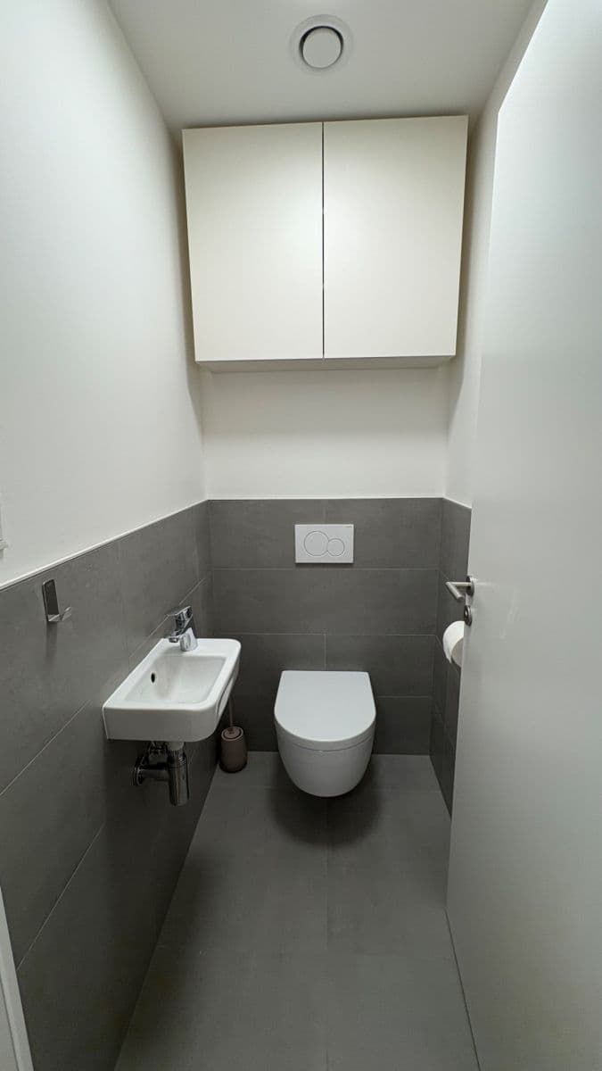 1 bedroom with open-plan kitchen flat to rent, 55 m², Bystrcká, Brno, Jihomoravský Region 1 bedroom with open-plan kitchen flat to rent, 55 m², Bystrcká, Brno, Jihomoravský Region