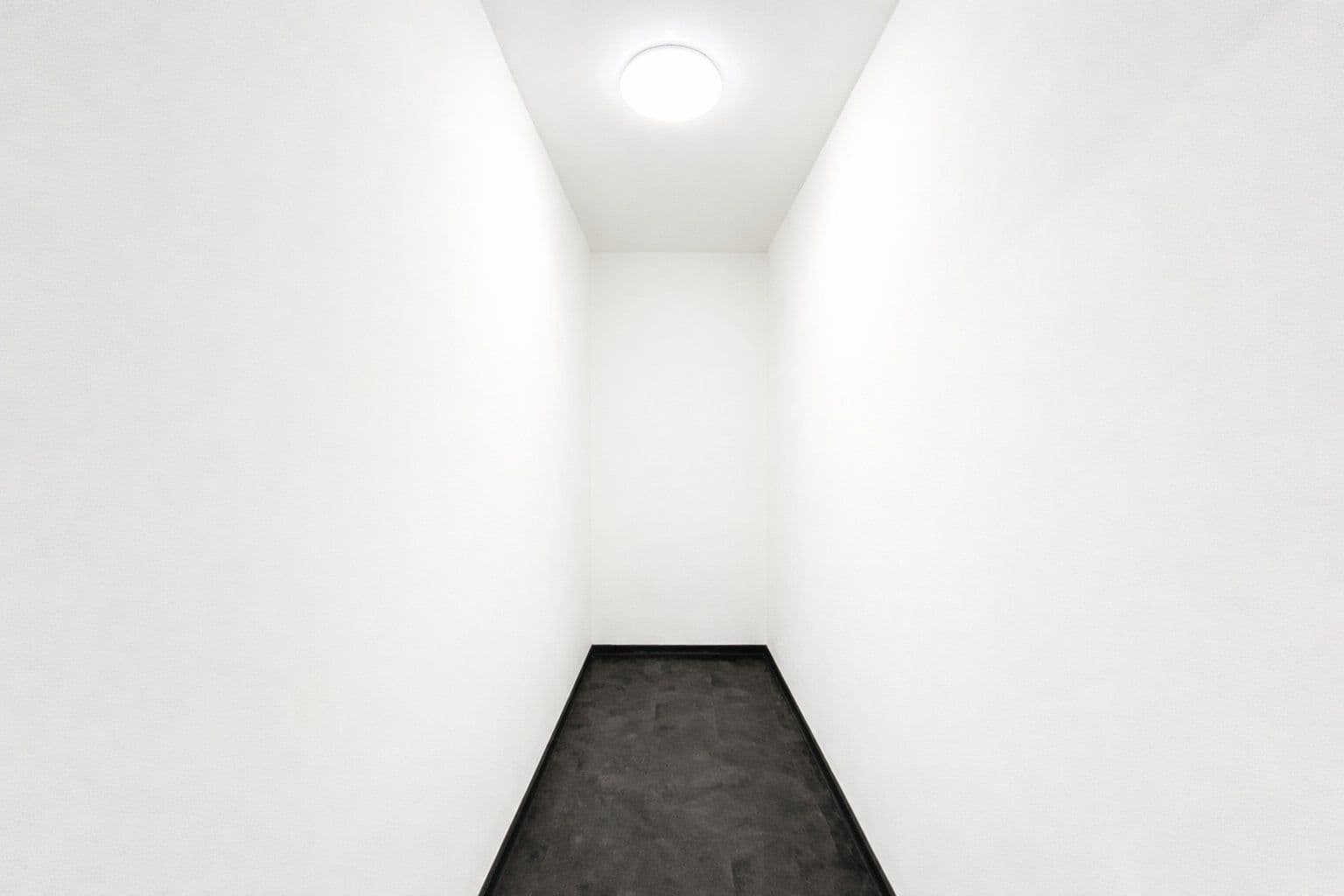 4 bedroom flat to rent, 90 m², Tererova, Prague, Prague 4 bedroom flat to rent, 90 m², Tererova, Prague, Prague