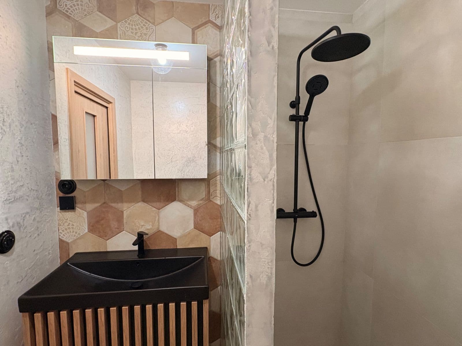 2 bedroom flat to rent, 55 m², Kremličkova, Prague, Prague 2 bedroom flat to rent, 55 m², Kremličkova, Prague, Prague