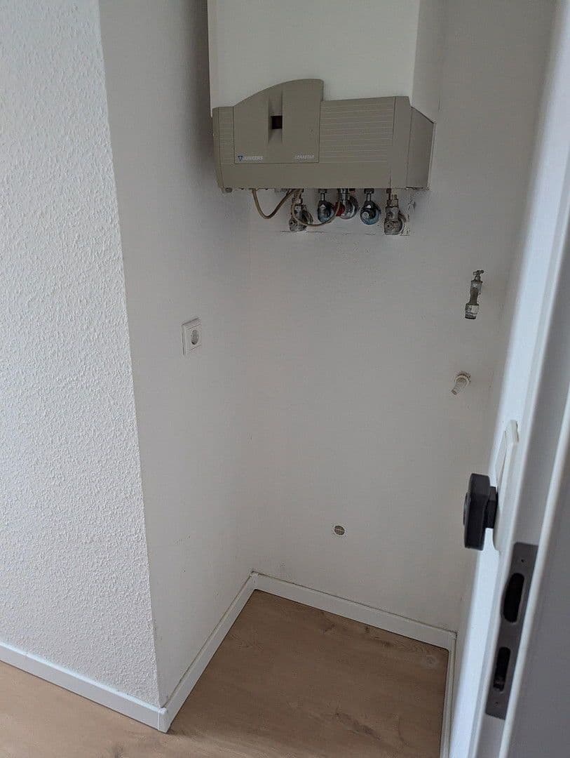 2 bedroom flat to rent, 37 m², Bischlebener Str. 1, Erfurt-Hochheim, Thuringia 2 bedroom flat to rent, 37 m², Bischlebener Str. 1, Erfurt-Hochheim, Thuringia