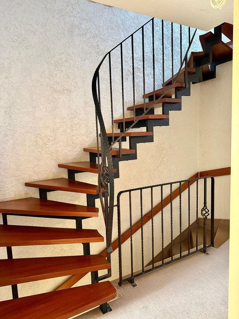 house for sale, 130 m², Ensdorf/Saar, Saarland house for sale, 130 m², Ensdorf/Saar, Saarland