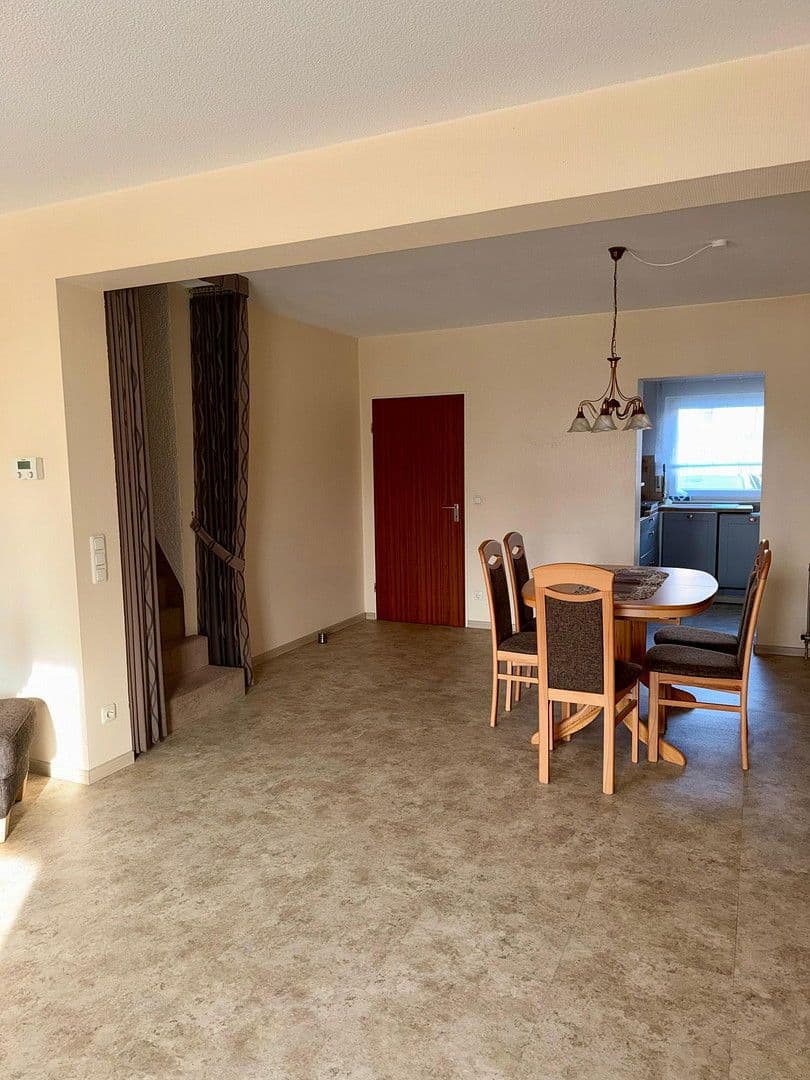 house for sale, 130 m², Ensdorf/Saar, Saarland house for sale, 130 m², Ensdorf/Saar, Saarland