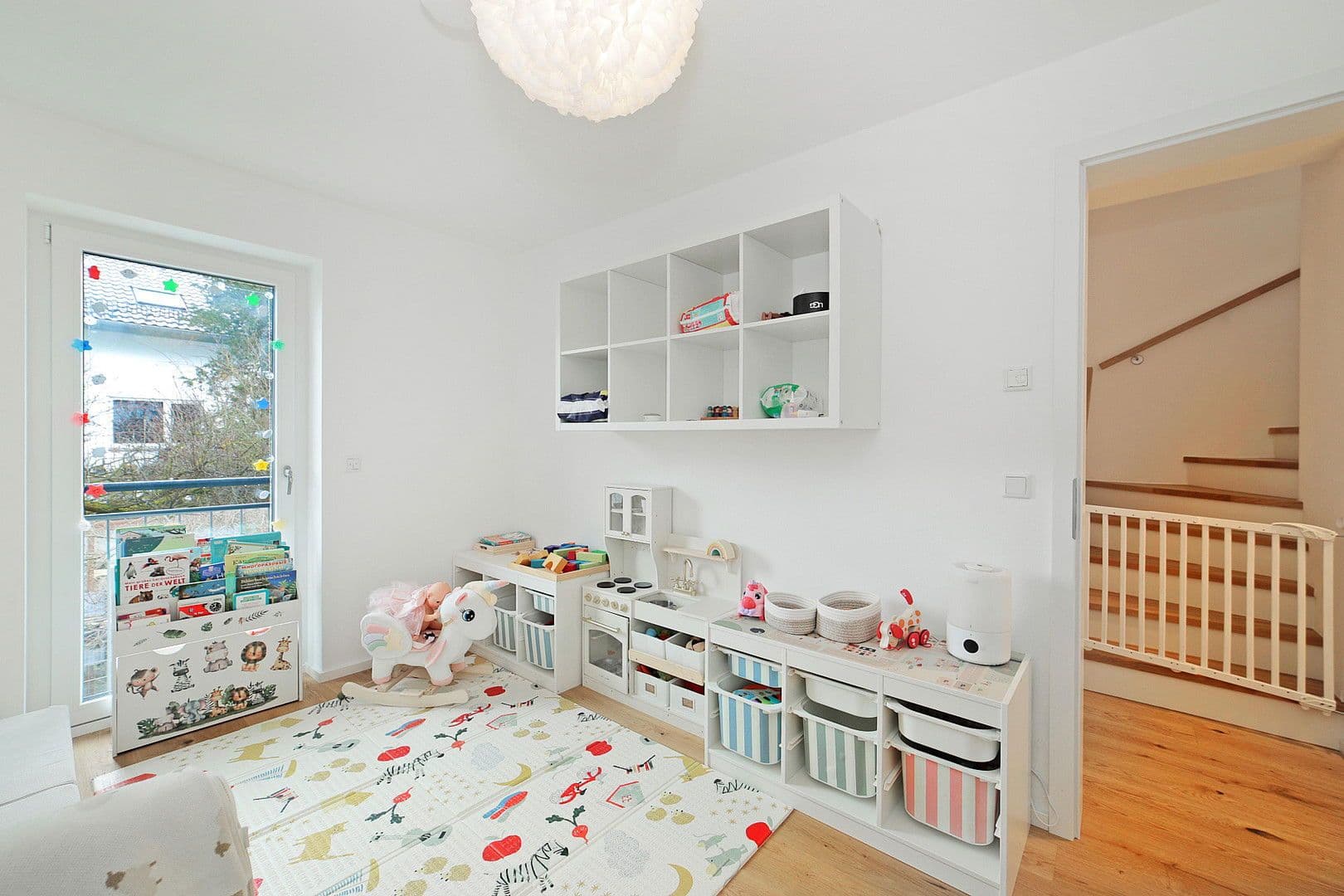 house to rent, 145 m², Von-Kahr-Straße 27e, München, Bavaria house to rent, 145 m², Von-Kahr-Straße 27e, München, Bavaria