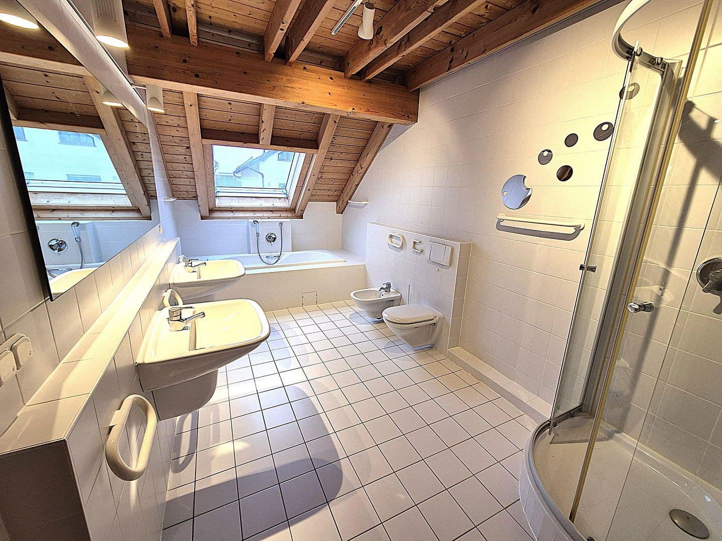 house to rent, 200 m², Frankfurt, Hesse house to rent, 200 m², Frankfurt, Hesse