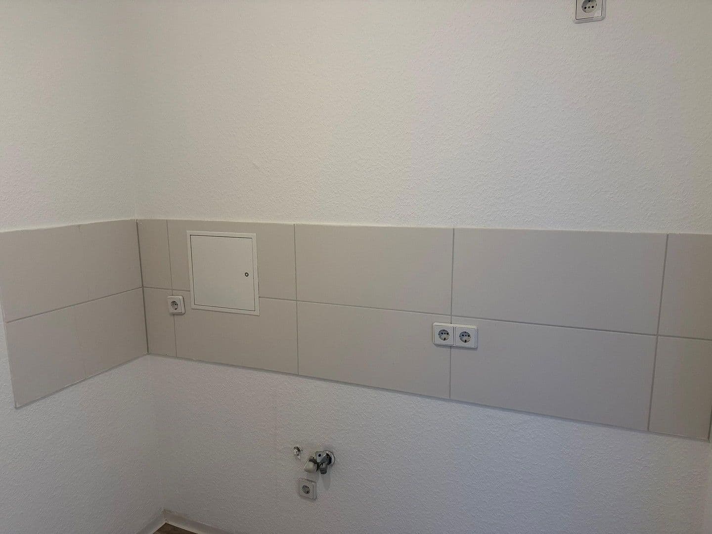 5 bedroom flat to rent, 118 m², Otto Worms Straße, Gera, Thuringia 5 bedroom flat to rent, 118 m², Otto Worms Straße, Gera, Thuringia