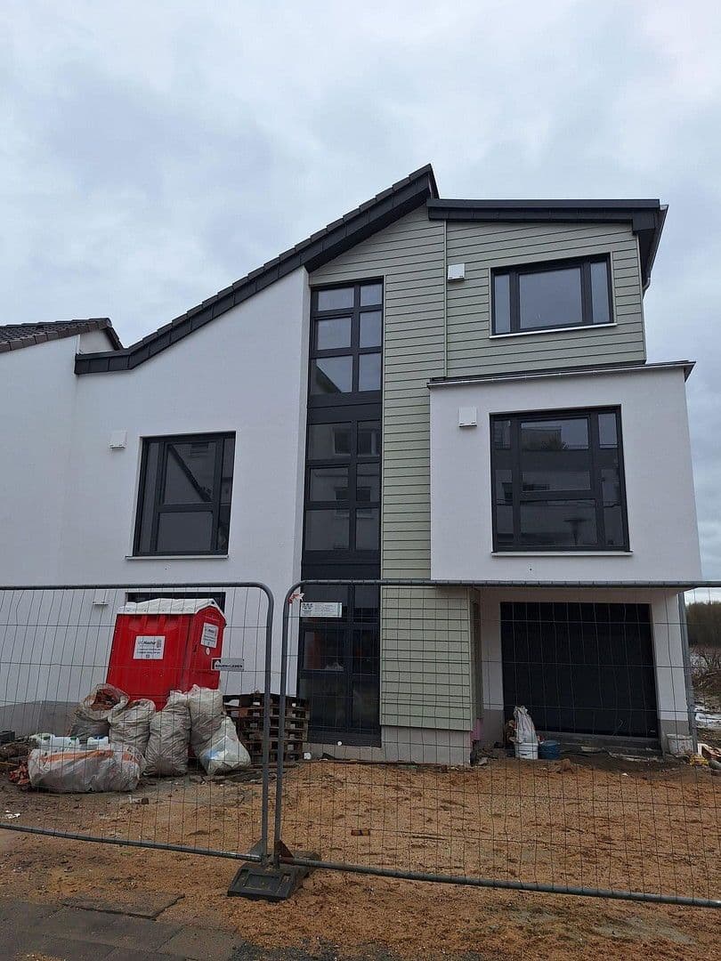 4 bedroom flat to rent, 139 m², Erkerstrasse 23, Köln Porz Ensen, North Rhine-Westphalia 4 bedroom flat to rent, 139 m², Erkerstrasse 23, Köln Porz Ensen, North Rhine-Westphalia