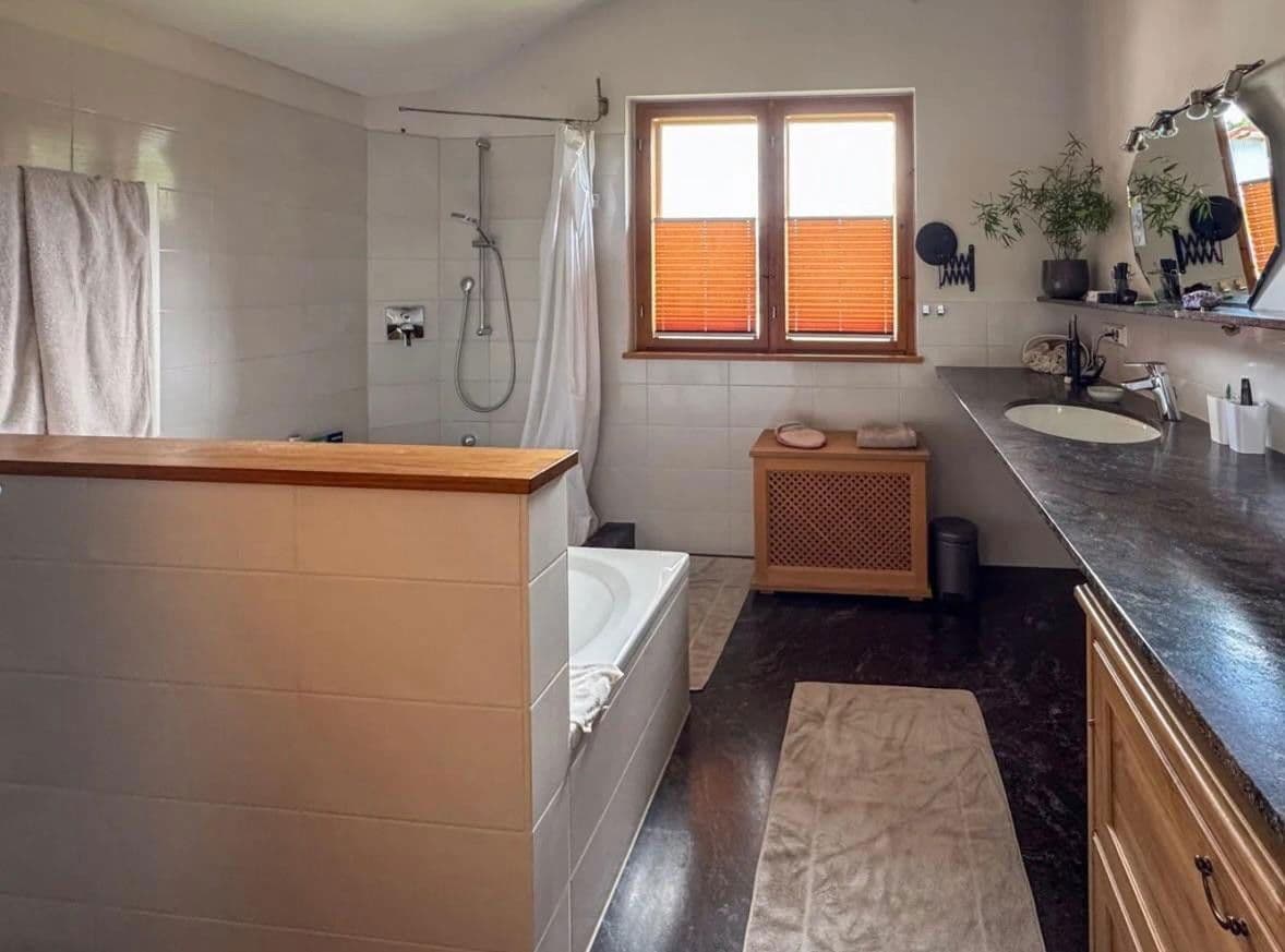 office for sale, 560 m², Frasdorf, Bavaria office for sale, 560 m², Frasdorf, Bavaria