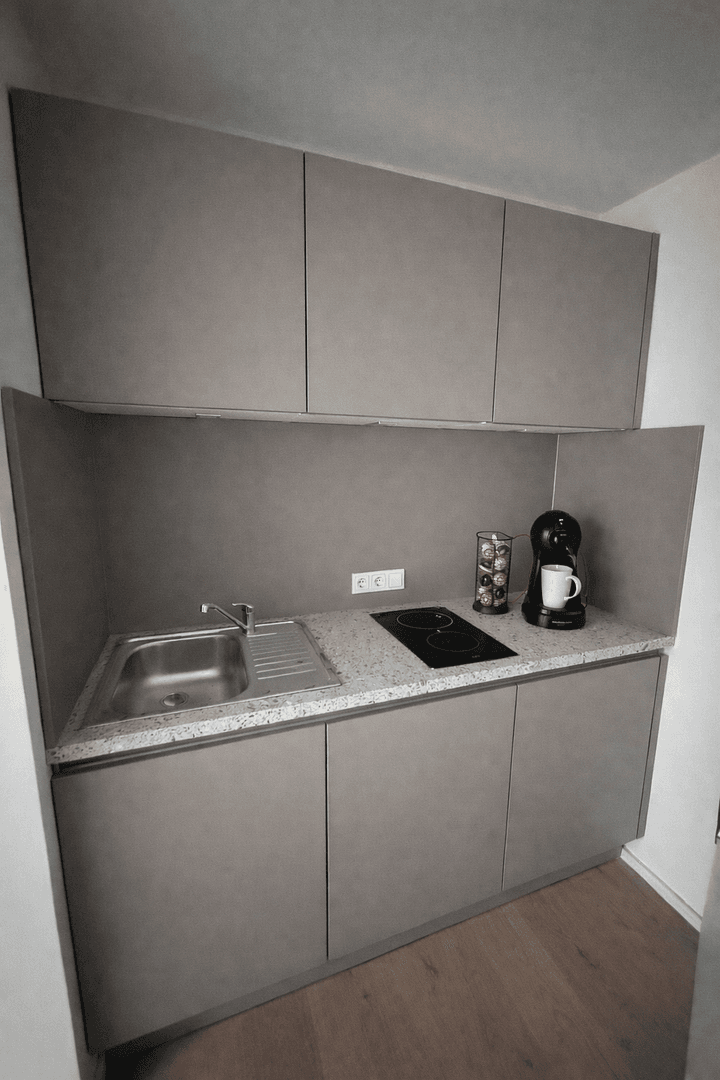 1 bedroom flat to rent, 25 m², Hoheneckstrasse 87, München, Bavaria 1 bedroom flat to rent, 25 m², Hoheneckstrasse 87, München, Bavaria