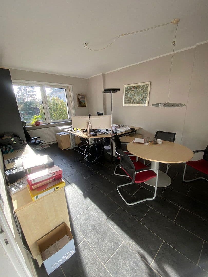 office to rent, 120 m², Fritz-Bauer-Straße, Darmstadt, Hesse office to rent, 120 m², Fritz-Bauer-Straße, Darmstadt, Hesse