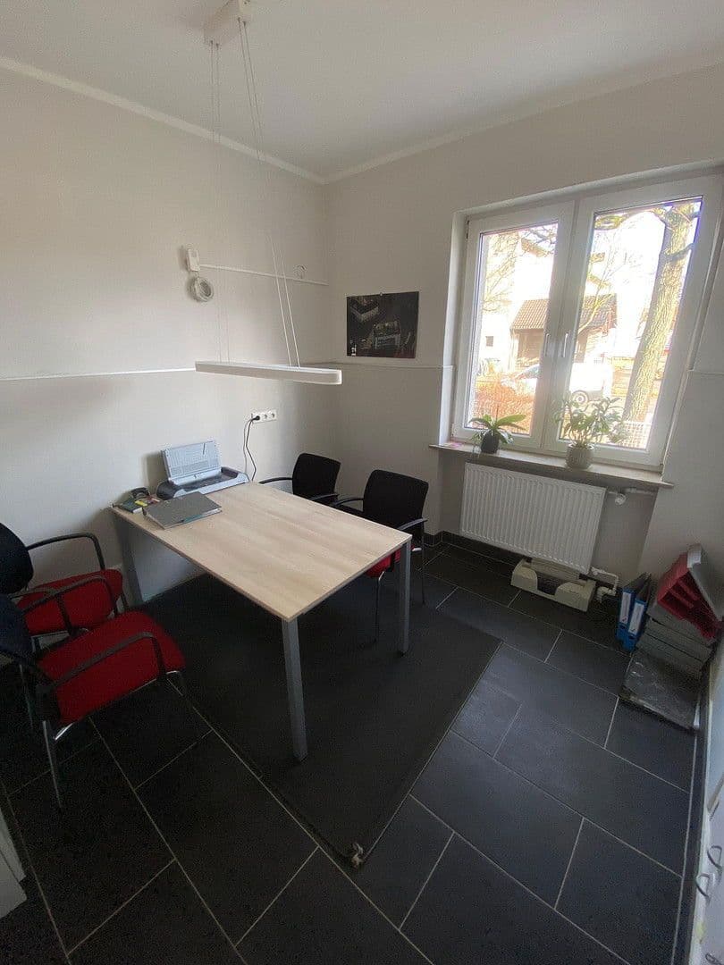 office to rent, 120 m², Fritz-Bauer-Straße, Darmstadt, Hesse office to rent, 120 m², Fritz-Bauer-Straße, Darmstadt, Hesse