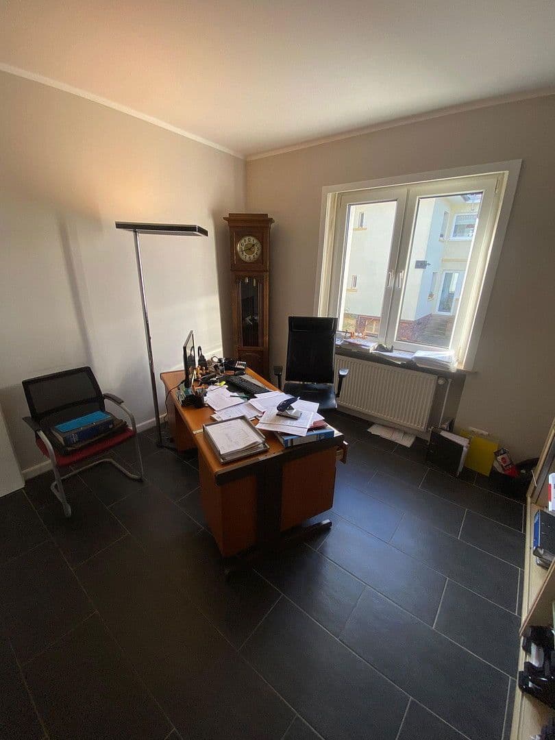 office to rent, 120 m², Fritz-Bauer-Straße, Darmstadt, Hesse office to rent, 120 m², Fritz-Bauer-Straße, Darmstadt, Hesse