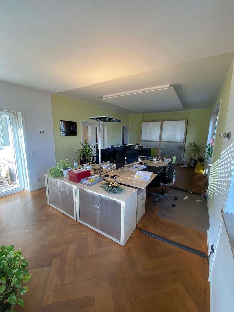 office to rent, 120 m², Fritz-Bauer-Straße, Darmstadt, Hesse office to rent, 120 m², Fritz-Bauer-Straße, Darmstadt, Hesse