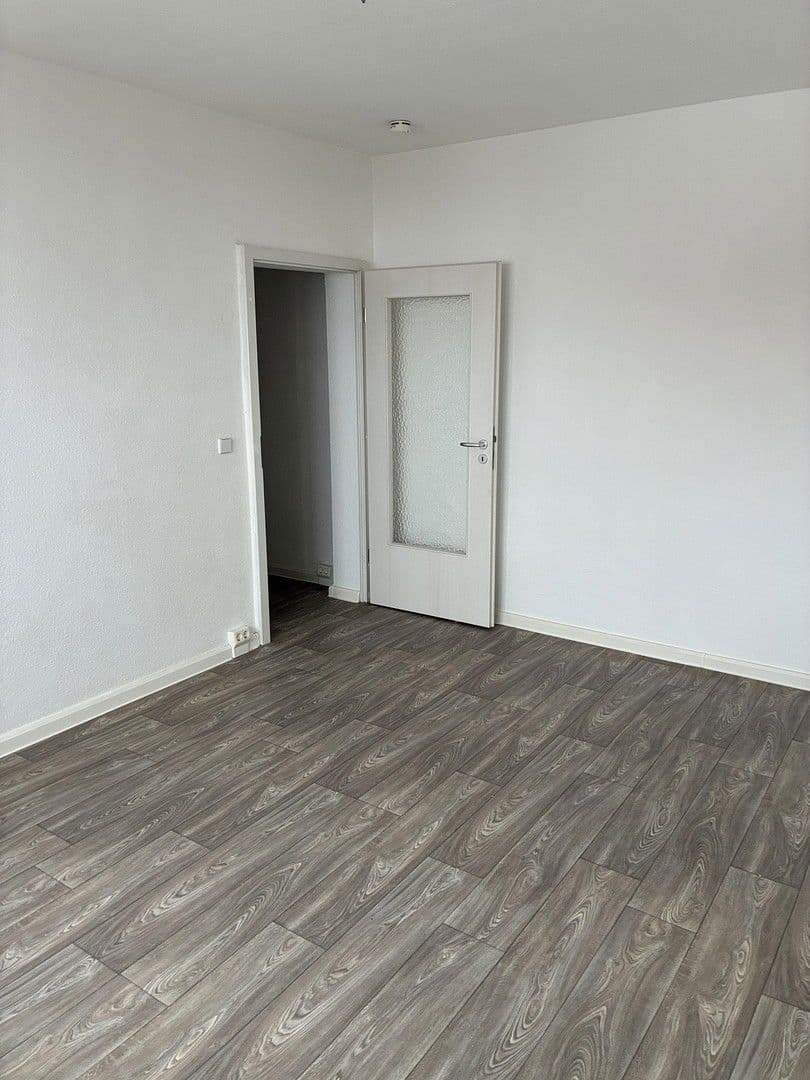 flat to rent, 25 m², Linzer Straße 43, Dessau-Roßlau, Saxony-Anhalt flat to rent, 25 m², Linzer Straße 43, Dessau-Roßlau, Saxony-Anhalt