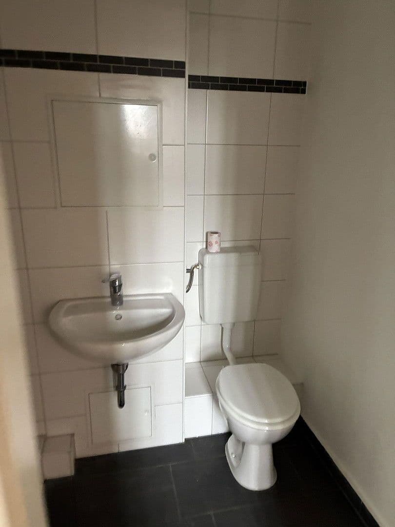 flat to rent, 25 m², Linzer Straße 43, Dessau-Roßlau, Saxony-Anhalt flat to rent, 25 m², Linzer Straße 43, Dessau-Roßlau, Saxony-Anhalt