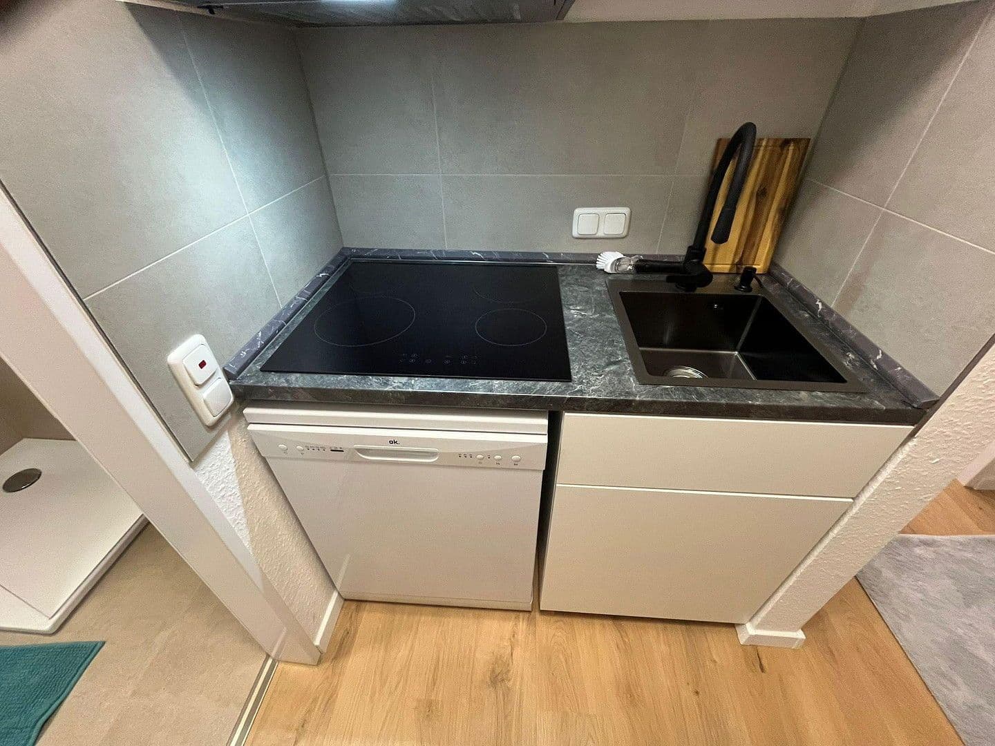 1 bedroom flat to rent, 24 m², Borngasse 33-35, Aachen, North Rhine-Westphalia 1 bedroom flat to rent, 24 m², Borngasse 33-35, Aachen, North Rhine-Westphalia