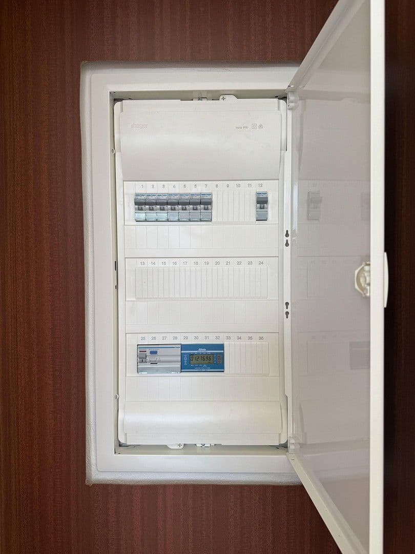 house for sale, 300 m², Ronnenberg, Lower Saxony house for sale, 300 m², Ronnenberg, Lower Saxony