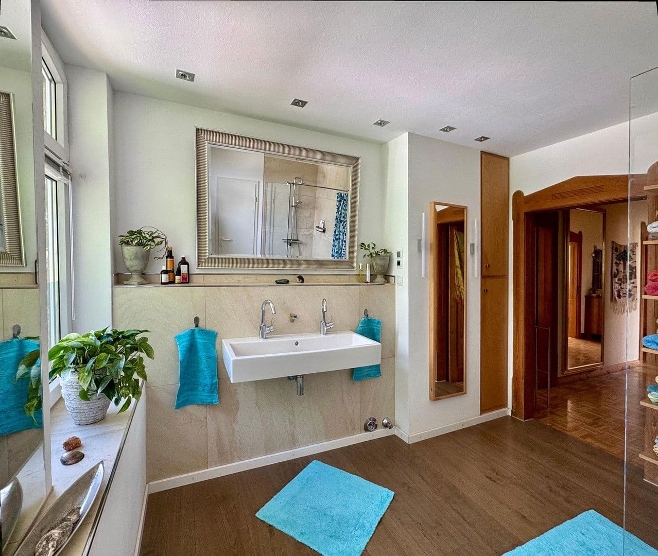 house for sale, 300 m², Ronnenberg, Lower Saxony house for sale, 300 m², Ronnenberg, Lower Saxony