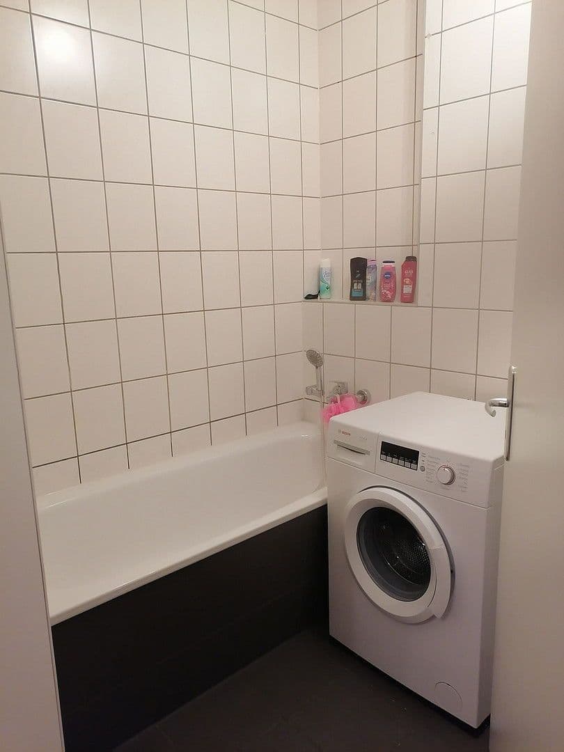 3 bedroom flat to rent, 68 m², Kaimberger Straße 12, Gera, Thuringia 3 bedroom flat to rent, 68 m², Kaimberger Straße 12, Gera, Thuringia