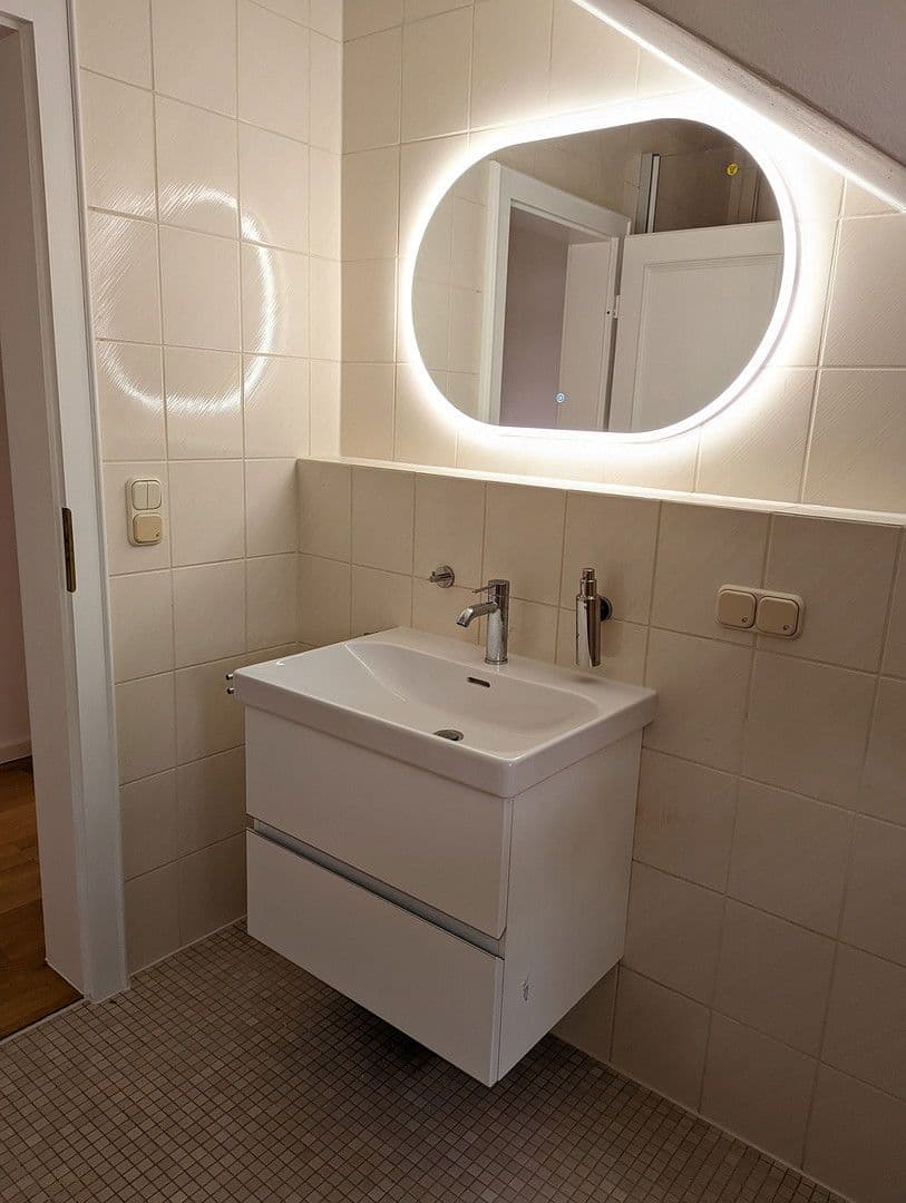 2 bedroom with open-plan kitchen flat to rent, 102 m², Wörthsee, Bavaria 2 bedroom with open-plan kitchen flat to rent, 102 m², Wörthsee, Bavaria