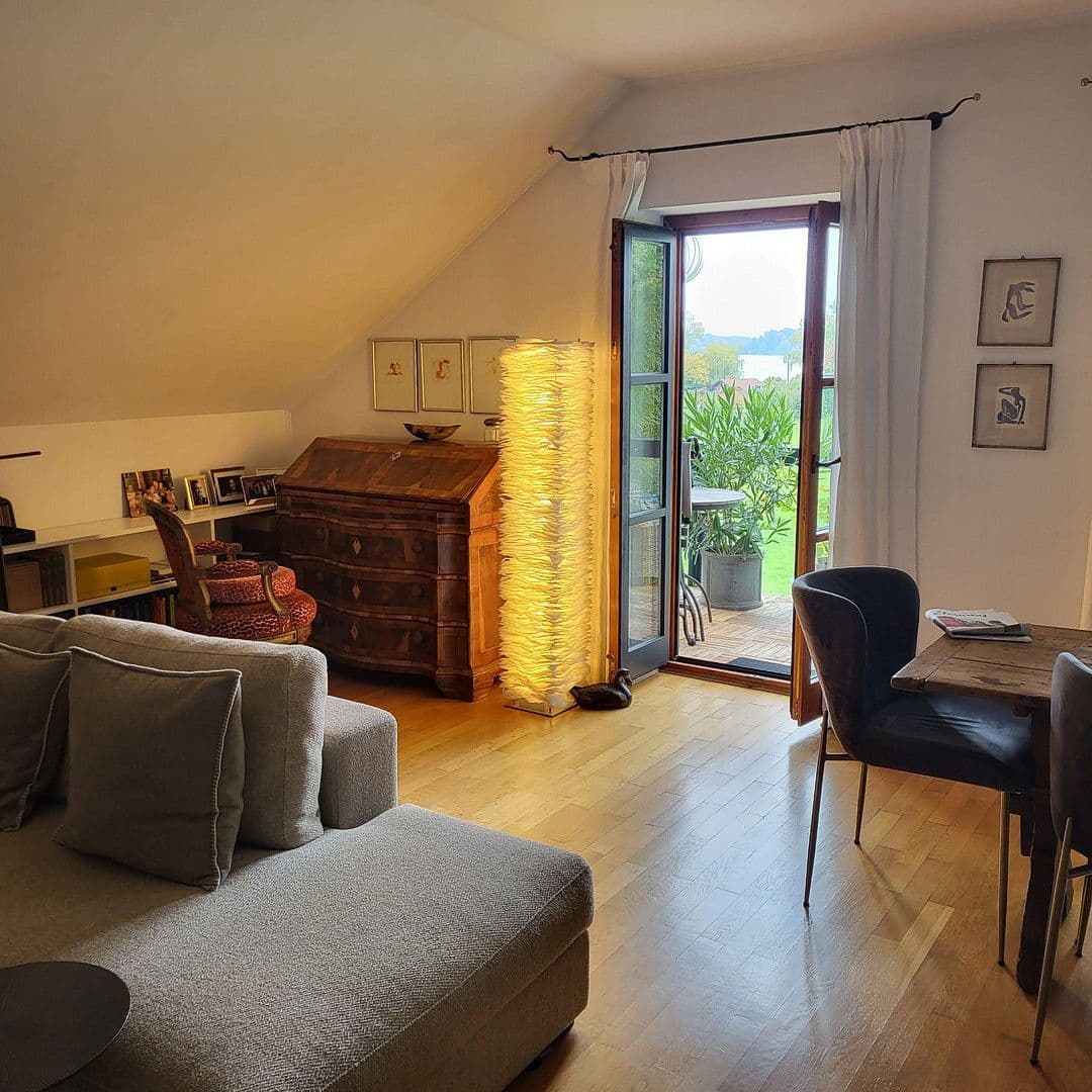 2 bedroom with open-plan kitchen flat to rent, 102 m², Wörthsee, Bavaria 2 bedroom with open-plan kitchen flat to rent, 102 m², Wörthsee, Bavaria