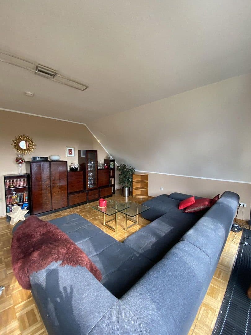 3 bedroom flat to rent, 88 m², Monheim am Rhein, North Rhine-Westphalia 3 bedroom flat to rent, 88 m², Monheim am Rhein, North Rhine-Westphalia