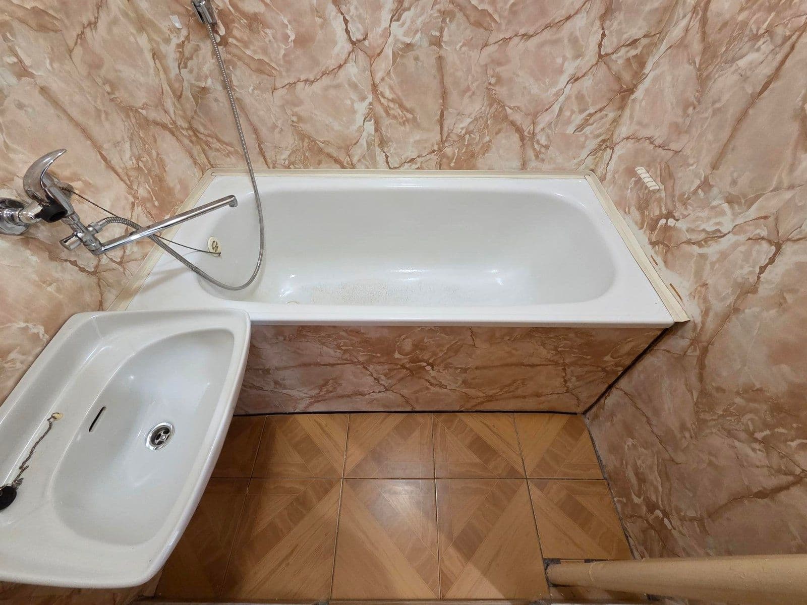 2 bedroom flat to rent, 52 m², Kořenského, Karviná, Moravskoslezský Region 2 bedroom flat to rent, 52 m², Kořenského, Karviná, Moravskoslezský Region