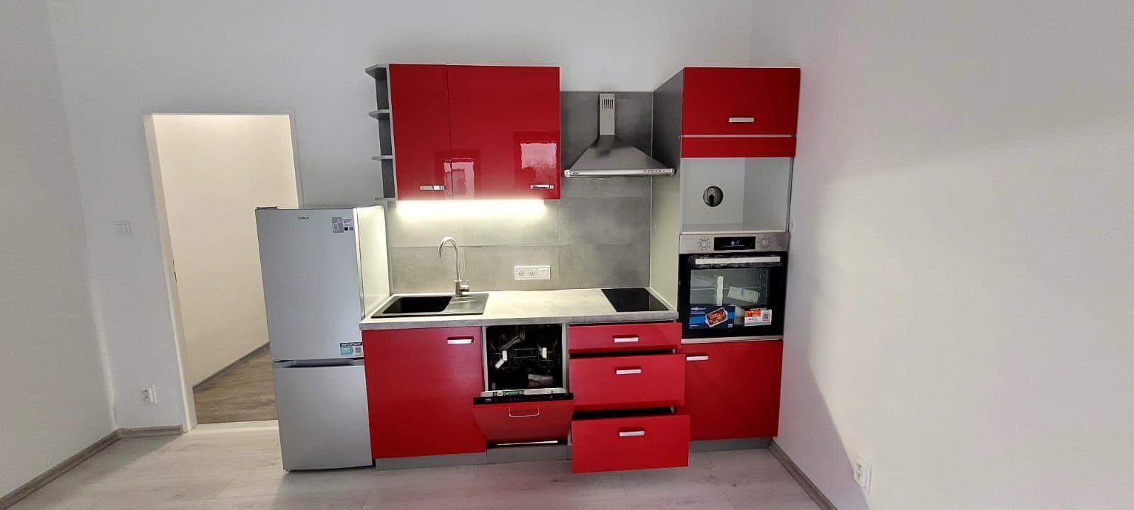 Studio flat to rent, 28 m², Školská, Hostivice, Středočeský Region Studio flat to rent, 28 m², Školská, Hostivice, Středočeský Region