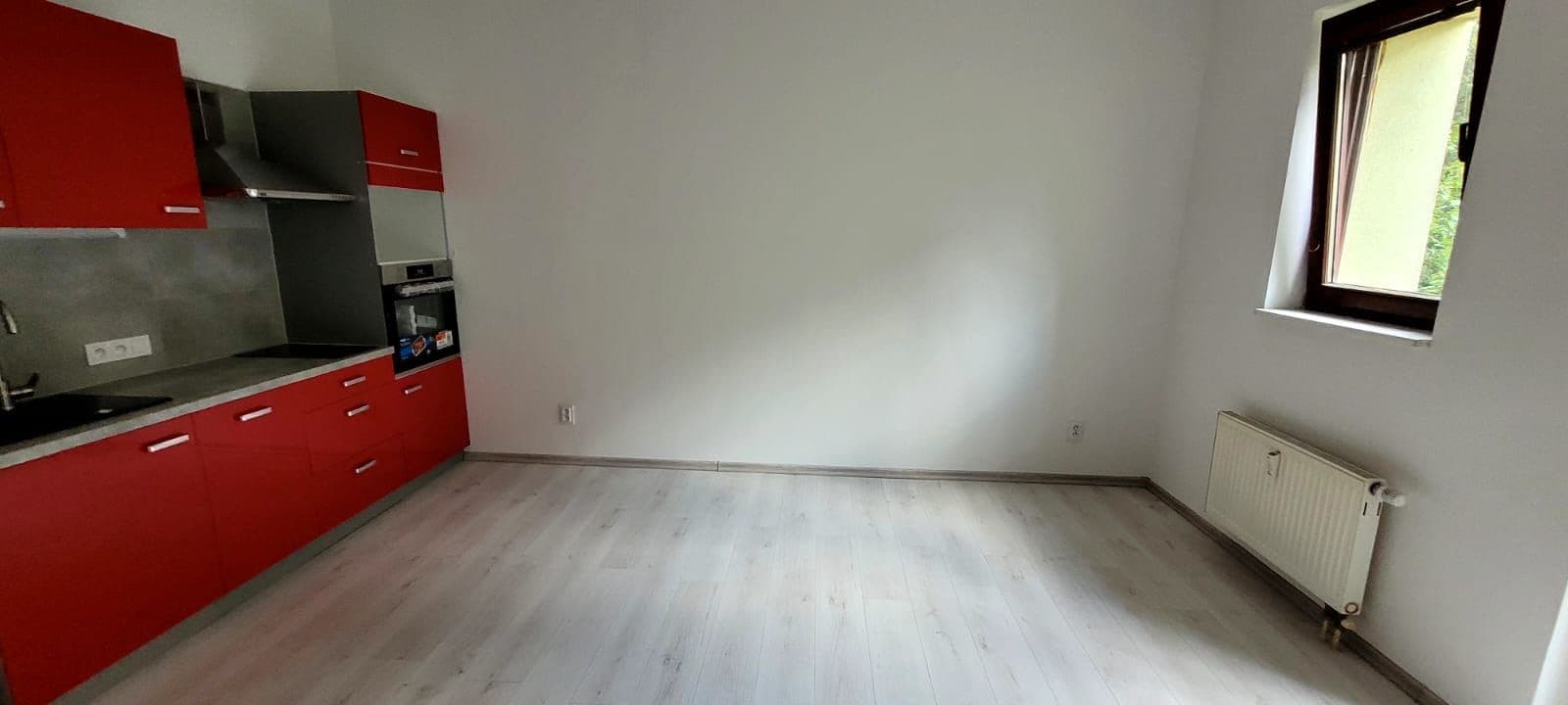 Studio flat to rent, 28 m², Školská, Hostivice, Středočeský Region Studio flat to rent, 28 m², Školská, Hostivice, Středočeský Region