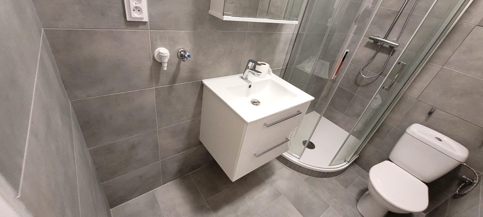 Studio flat to rent, 28 m², Školská, Hostivice, Středočeský Region Studio flat to rent, 28 m², Školská, Hostivice, Středočeský Region