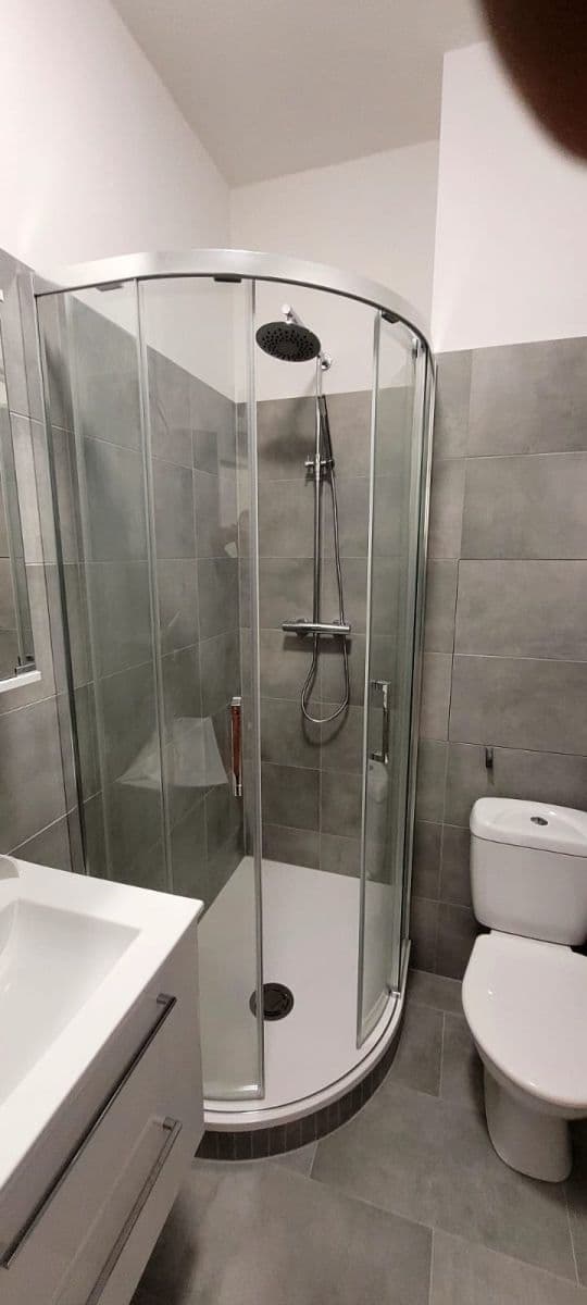 Studio flat to rent, 28 m², Školská, Hostivice, Středočeský Region Studio flat to rent, 28 m², Školská, Hostivice, Středočeský Region