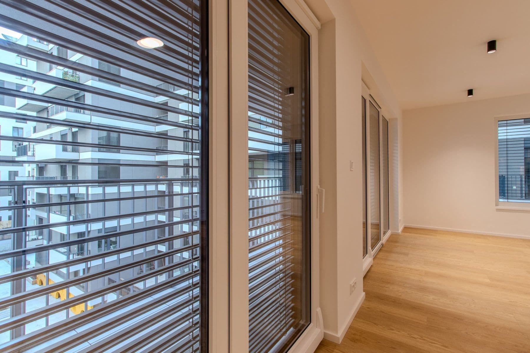 2 bedroom with open-plan kitchen flat to rent, 86 m², Hábova, Prague, Prague 2 bedroom with open-plan kitchen flat to rent, 86 m², Hábova, Prague, Prague