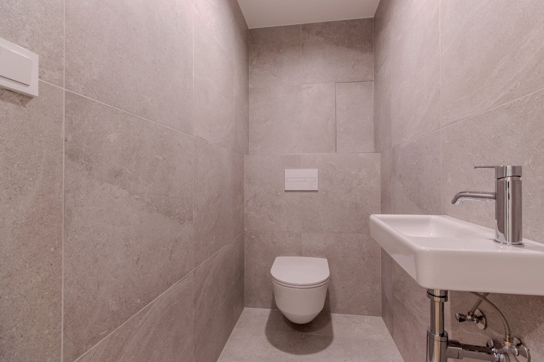 2 bedroom with open-plan kitchen flat to rent, 86 m², Hábova, Prague, Prague 2 bedroom with open-plan kitchen flat to rent, 86 m², Hábova, Prague, Prague