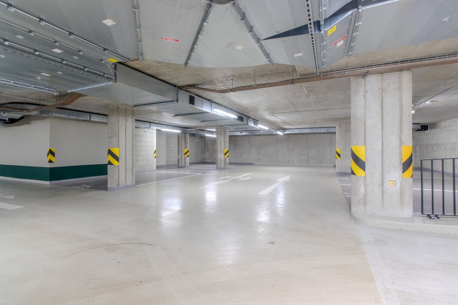 2 bedroom with open-plan kitchen flat to rent, 86 m², Hábova, Prague, Prague 2 bedroom with open-plan kitchen flat to rent, 86 m², Hábova, Prague, Prague