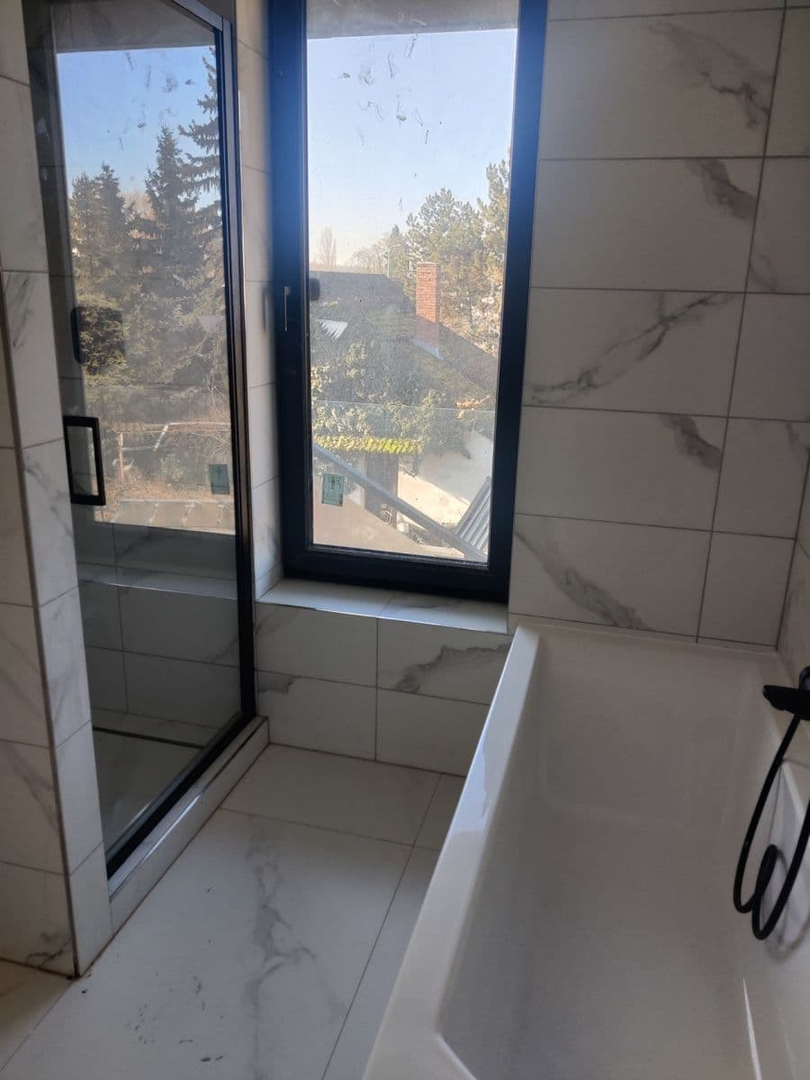 3 bedroom with open-plan kitchen flat for sale, 120 m², Palackého, Lysá nad Labem, Středočeský Region 3 bedroom with open-plan kitchen flat for sale, 120 m², Palackého, Lysá nad Labem, Středočeský Region